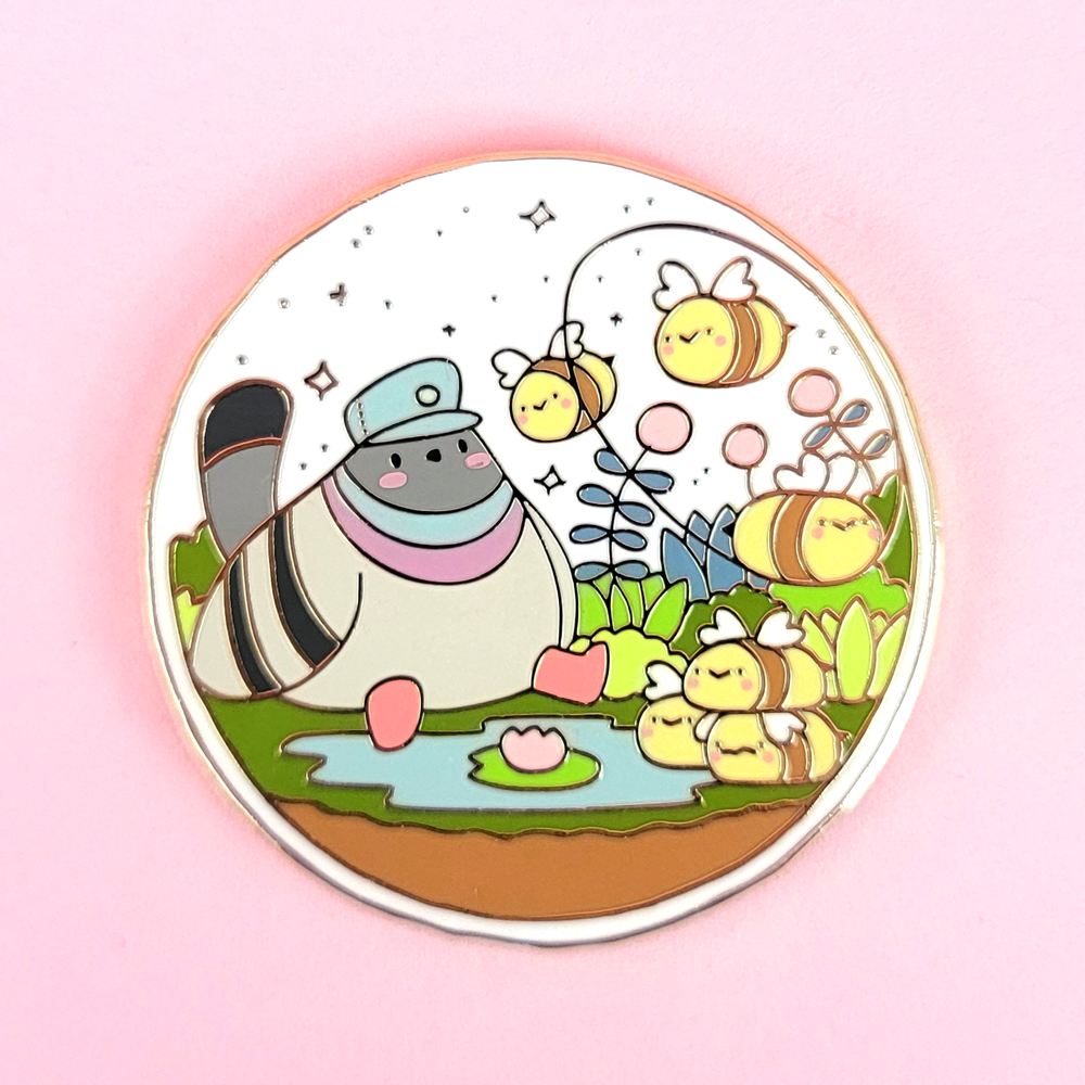 Pin Club Release! 2023/05 - Bee Terrarium