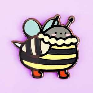 Pin Club Release! 2024/04 - Busy Bee Poe