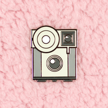 Vintage Cameras - Kodak Starmite Pin - Flea Circus Designs